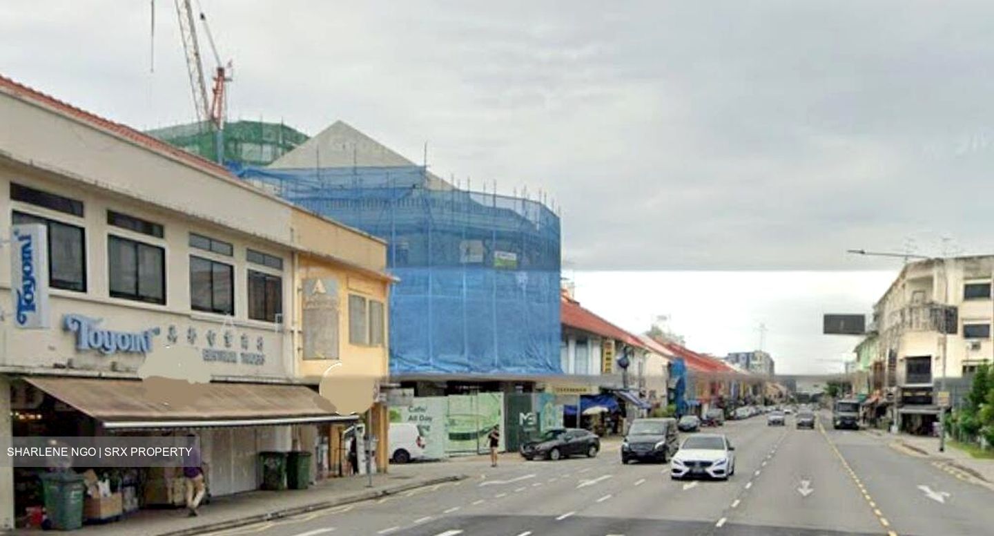 Geylang Road (D14), Shop House #595595901